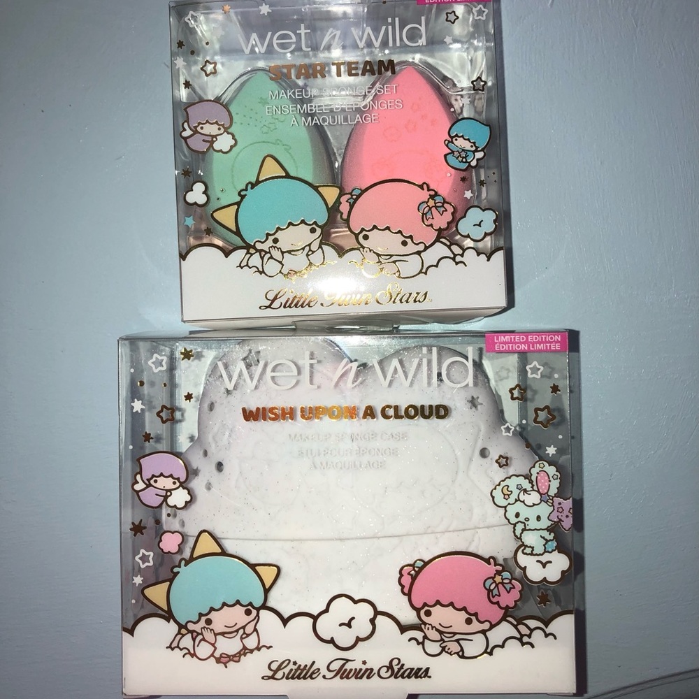 SOLD Wet n Wild Little Twin Stars Team Makeup Sponge Set Blender and holder